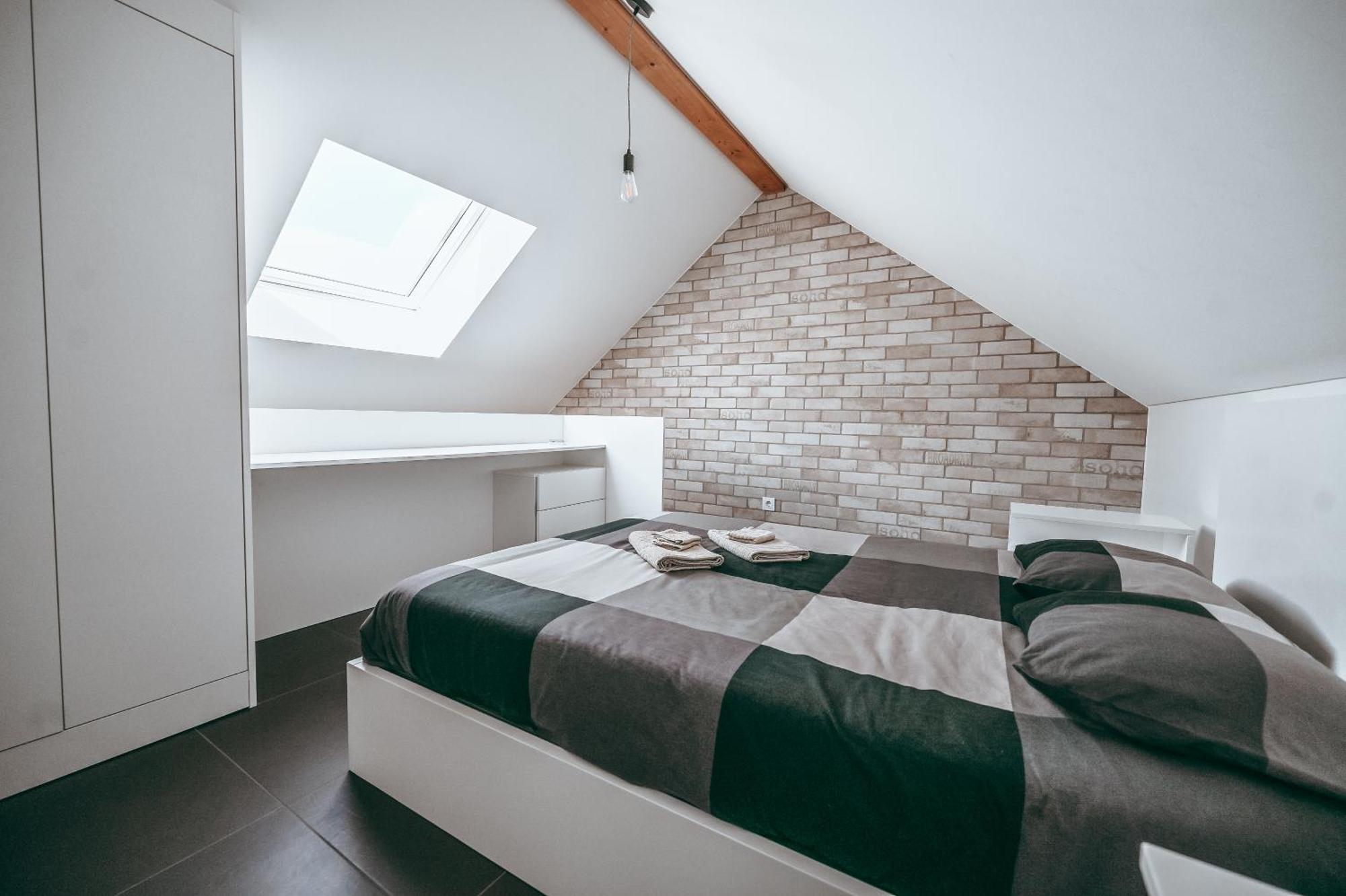 Wake Up Esch City Extérieur photo