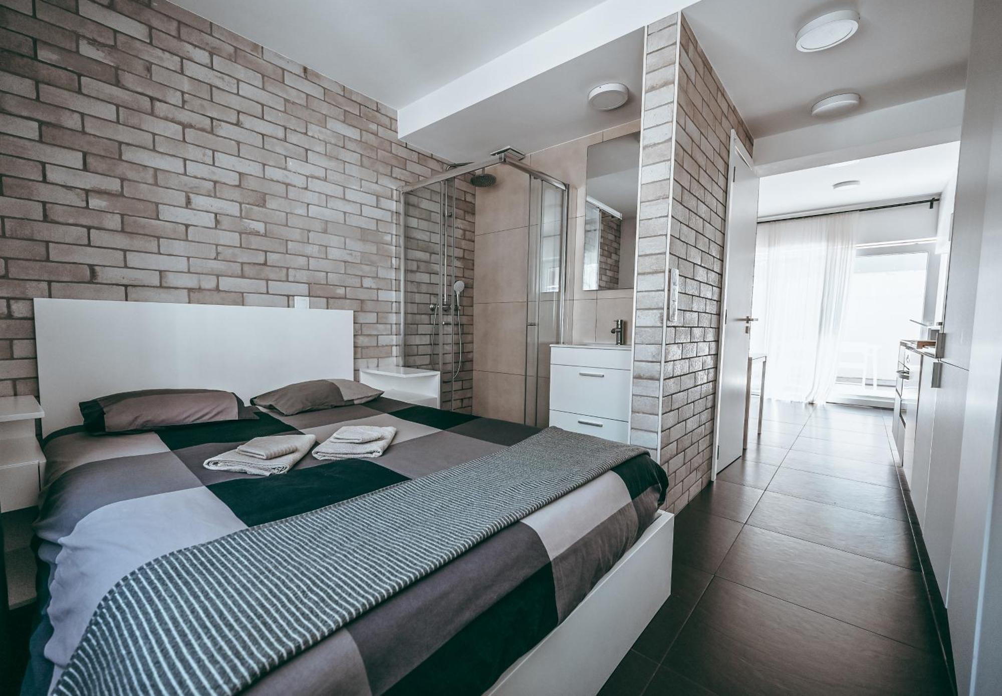 Wake Up Esch City Extérieur photo
